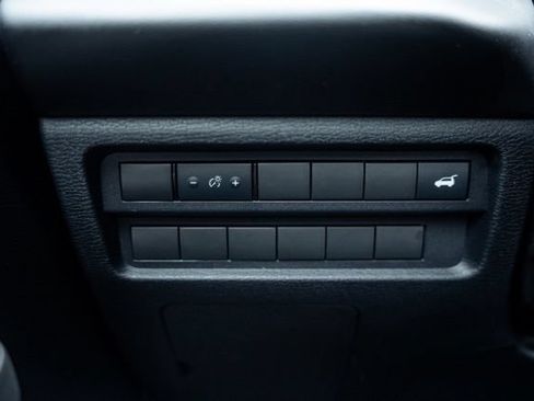 Used 2024 Mitsubishi Outlander SE AWD/4WD image 18