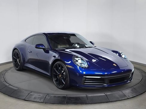 Used 2021 Porsche 911 Carrera RWD image 9