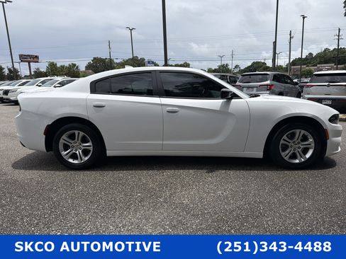 Used 2023 Dodge Charger SXT RWD image 6