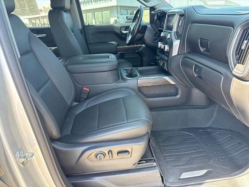Used 2021 GMC Sierra 1500 SLT w/ SLT Premium Plus Package AWD/4WD image 6