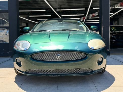 Used 2007 Jaguar XK Convertible RWD image 2