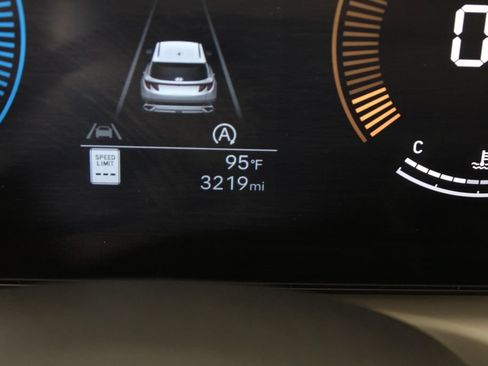 Certified 2026 Hyundai Tucson SEL FWD image 30