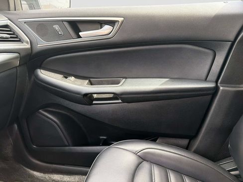 Used 2022 Ford Edge SEL w/ Convenience Package AWD/4WD image 23