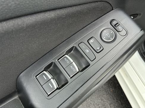 Used 2025 Honda Civic FWD Hybrid Sedan image 23