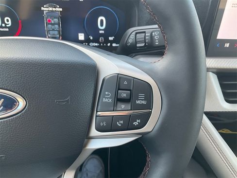 New 2026 Ford Explorer Active w/ Active Comfort Package image 20