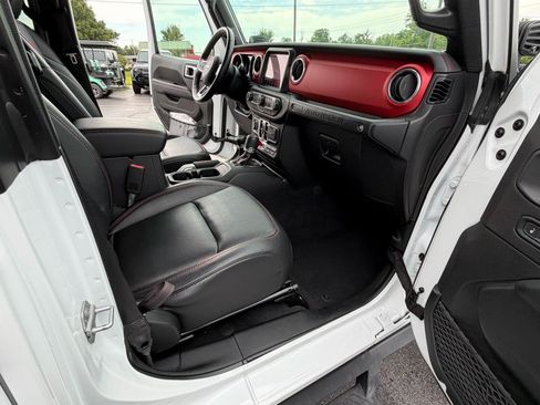Used 2019 Jeep Wrangler Unlimited Rubicon AWD/4WD image 44
