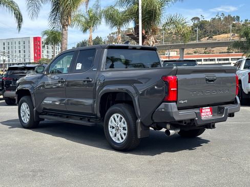 New 2026 Toyota Tacoma SR5 AWD/4WD image 11
