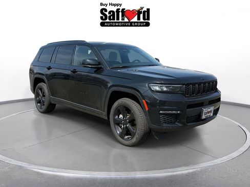Certified 2025 Jeep Grand Cherokee L Limited w/ Black Appearance Package AWD/4WD image 10