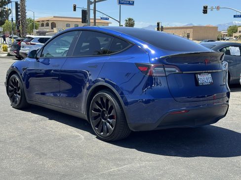 Used 2021 Tesla Model Y Performance AWD/4WD image 4