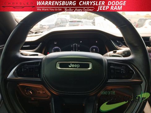 Used 2021 Jeep Grand Cherokee L Overland w/ Advanced Protech Group III AWD/4WD image 21