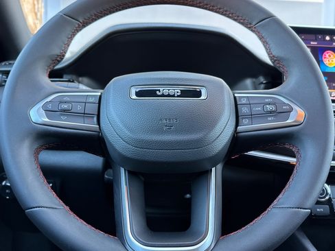 Used 2024 Jeep Compass Trailhawk image 26