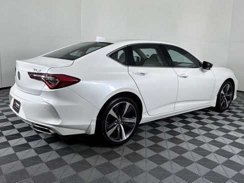 Certified 2025 Acura TLX w/ Technology Package image 8