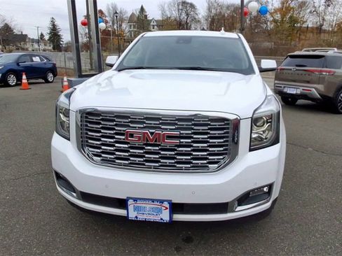 Certified 2020 GMC Yukon Denali w/ Open Road Package image 3