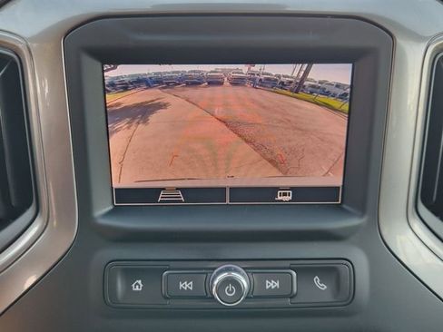 Used 2024 Chevrolet Silverado 1500 Custom w/ Turbomax Blackout Package RWD image 17