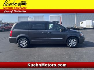 Used 2016 Chrysler Town & Country Touring FWD video 1