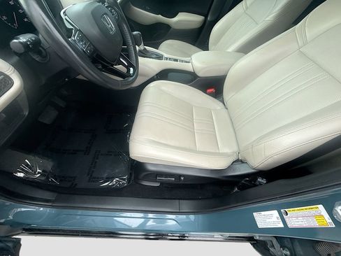 Used 2024 Honda HR-V EX-L image 18