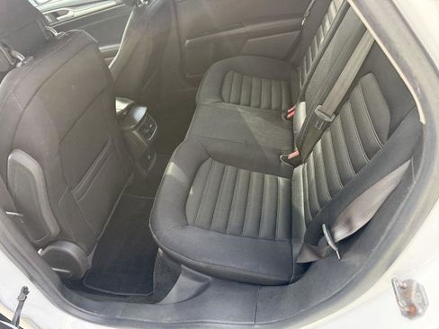Used 2013 Ford Fusion SE FWD image 14
