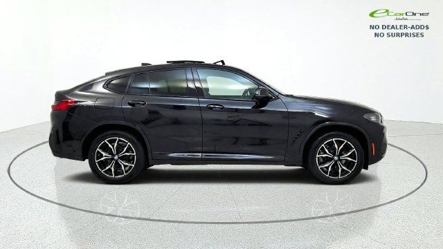 Used 2024 BMW X4 xDrive30i w/ Premium Package AWD/4WD image 10