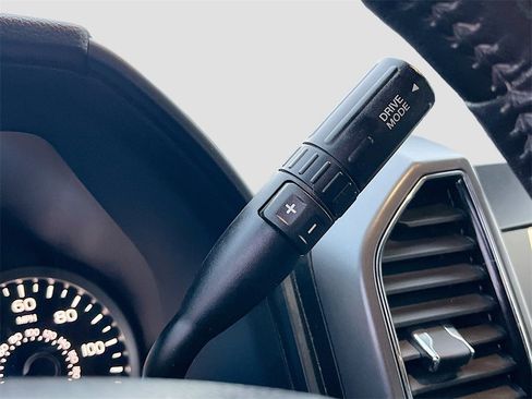 Used 2020 Ford F150 XLT w/ Equipment Group 302A Luxury image 17