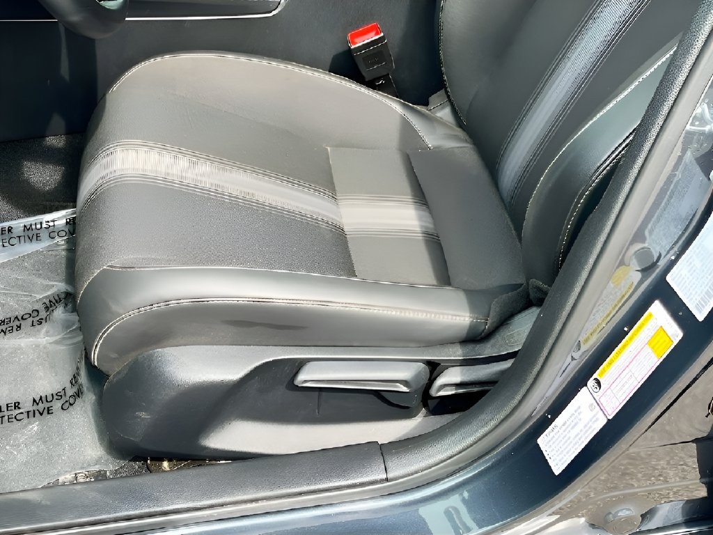Used 2025 Honda Civic Sport image 18