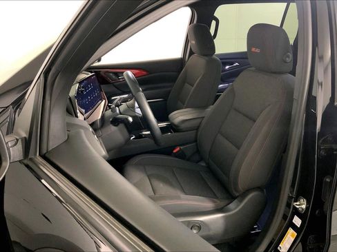 Used 2024 Chevrolet Traverse Z71 w/ Enhanced Driving Package AWD/4WD image 23