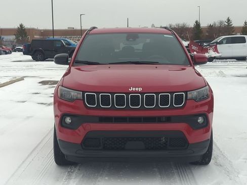 Used 2023 Jeep Compass Latitude image 8