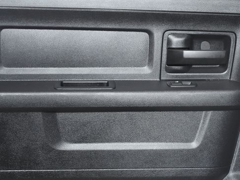 Used 2016 RAM 1500 Express image 22