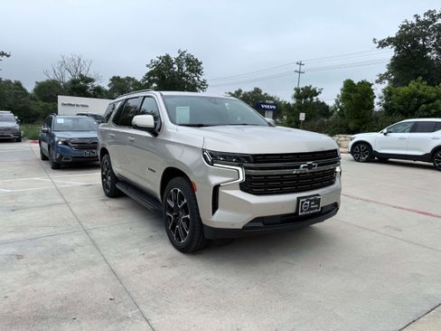 Used 2022 Chevrolet Tahoe RST w/ Luxury Package RWD image 7