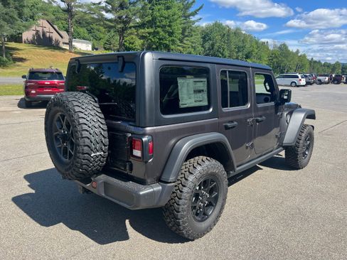 New 2025 Jeep Wrangler Unlimited Sport image 5