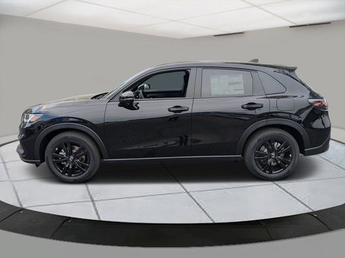 New 2026 Honda HR-V Sport image 2