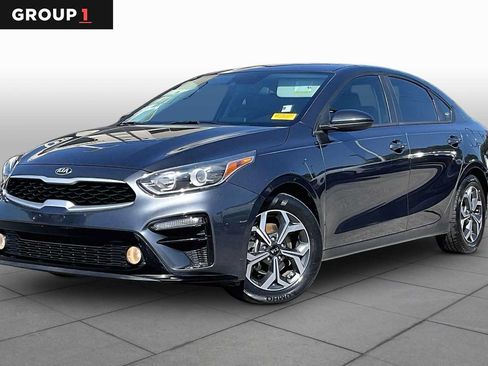 Used 2019 Kia Forte LXS FWD image 1