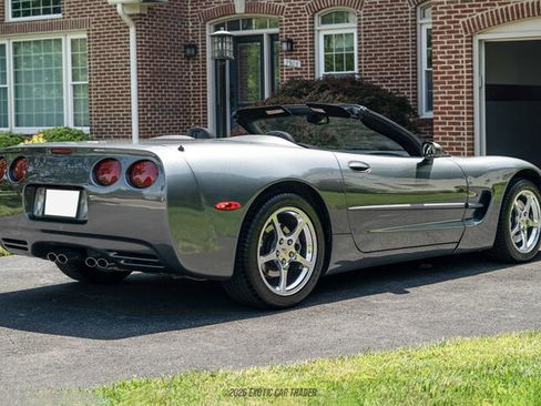 Used 2003 Chevrolet Corvette Convertible w/ Preferred Equipment Group1 RWD image 8