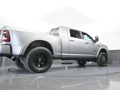 Used 2024 RAM 3500 Limited image 63