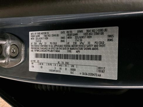 Certified 2023 Ford Escape Active AWD/4WD image 32