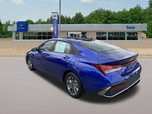 Used 2024 Hyundai Elantra SEL image 8