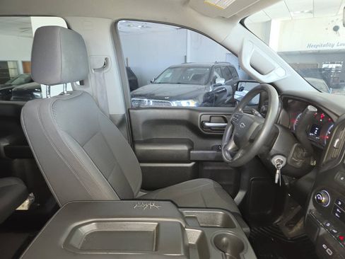 Used 2021 Chevrolet Silverado 1500 Custom Trail Boss AWD/4WD image 31