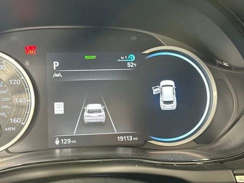 Used 2023 Genesis Electrified GV70 Advanced image 18