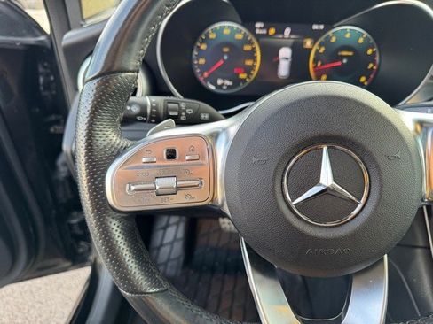 Used 2022 Mercedes-Benz GLC 300 4MATIC image 25