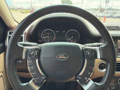 Used 2011 Land Rover Range Rover HSE AWD/4WD image 17