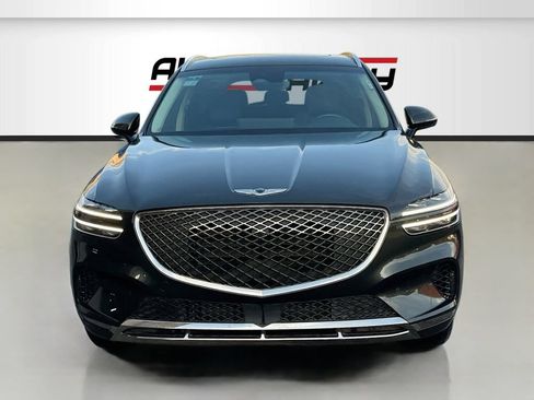 Used 2025 Genesis GV70 2.5T w/ Advanced Package AWD/4WD image 2