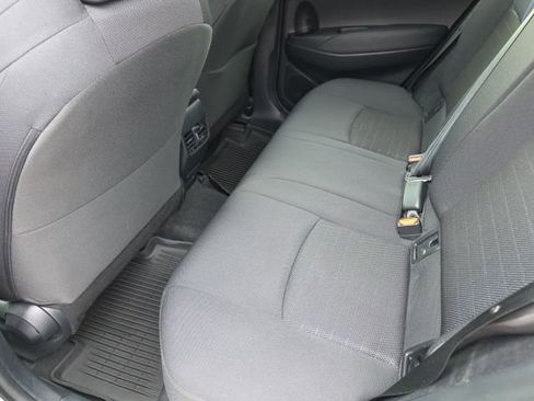 Certified 2024 Toyota Corolla Cross SE w/ Moonroof Package image 11