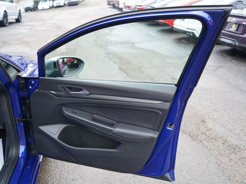 Used 2023 Volkswagen Golf R image 62