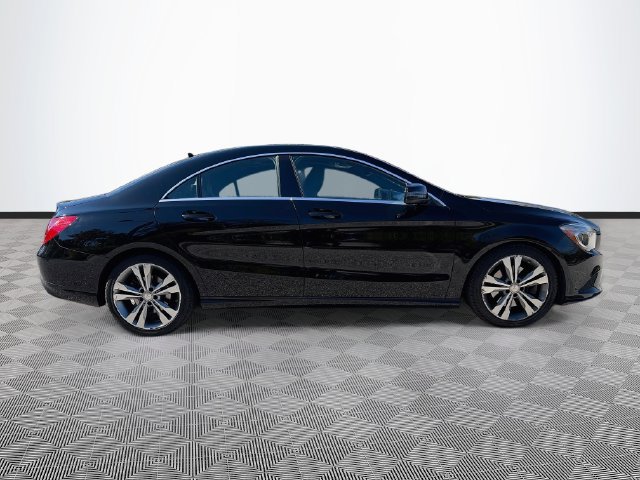 Used 2015 Mercedes-Benz CLA 250 4MATIC image 7
