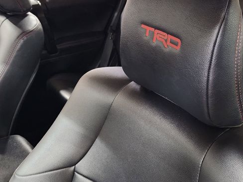 Used 2021 Toyota 4Runner TRD Off-Road Premium AWD/4WD image 34