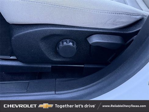 Used 2018 Ford Fusion S image 30