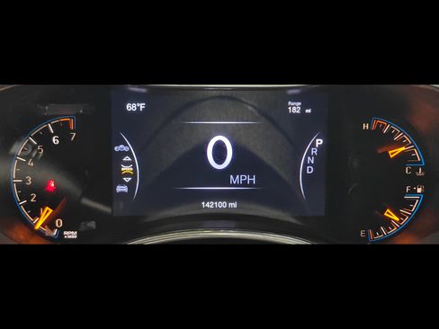 Used 2019 Jeep Grand Cherokee Altitude AWD/4WD image 59