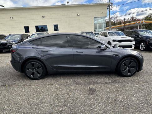 Used 2022 Tesla Model 3 Long Range image 2