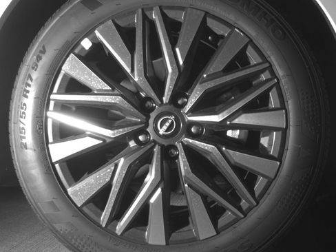 Used 2026 Nissan Altima 2.5 SV FWD image 16