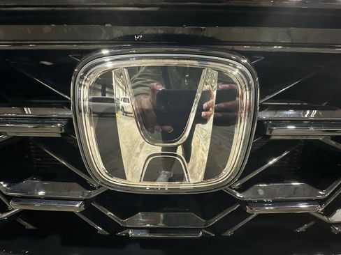 Used 2024 Honda CR-V Sport image 30