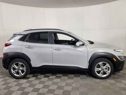 Used 2022 Hyundai Kona SEL AWD/4WD image 8
